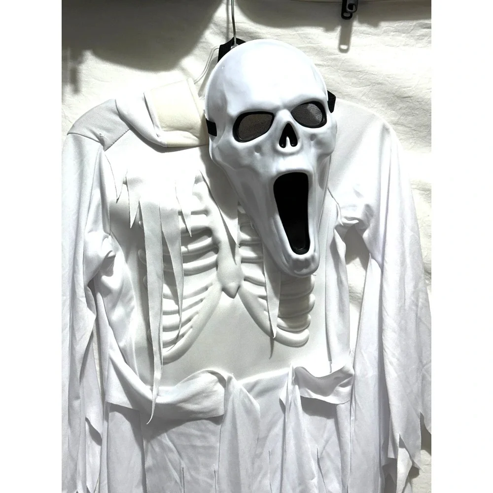 Youth Kids‎ Size 8 or Medium White Ghost Face Collard Hooded Scream Costume
